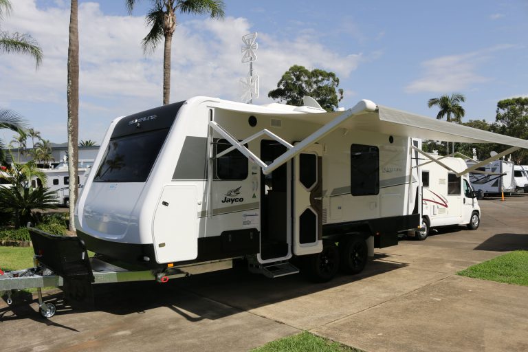 Jayco Silverline – the World’s Most Luxurious and Tech Advanced Production Caravan