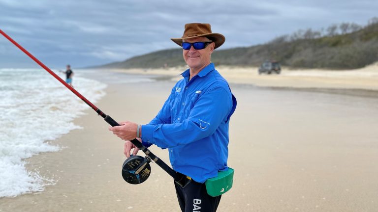 Chasing Dart on Noosa North Shore